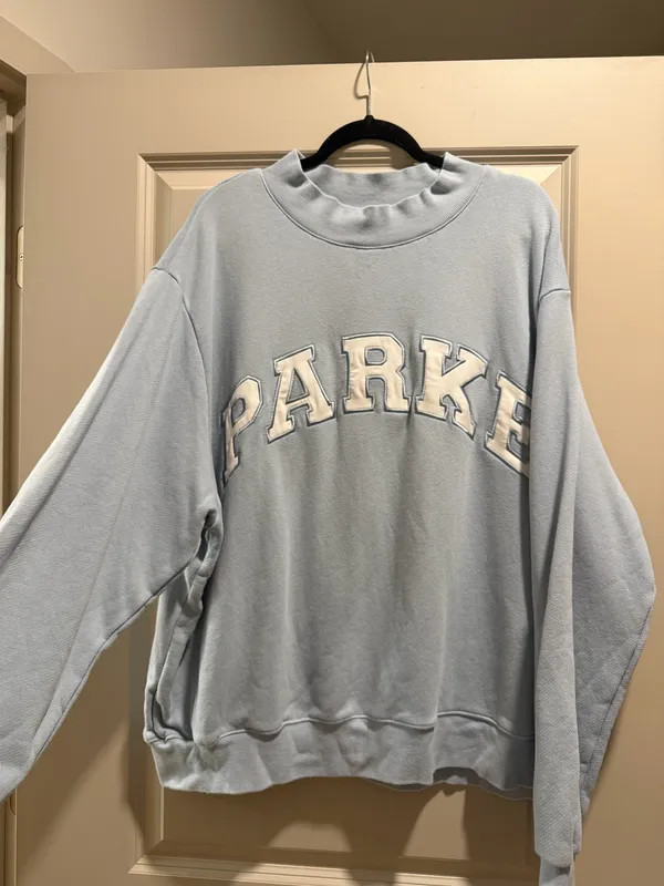 PARKE Mockneck Varsity Sweatshirt - Image 2