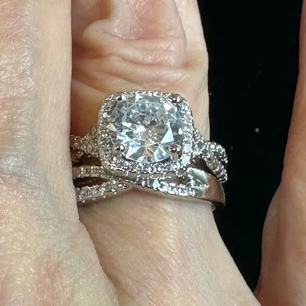 Love Eternity Set 2pc Cubic Zirconia Braided Double Band size 9 - Image 15