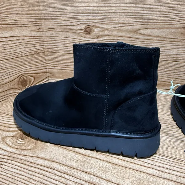 Black Ankle Boots Women Sz 6 Faux Suede Memory Foam Lined Winter Snow Warm‎ Zip - Image 6