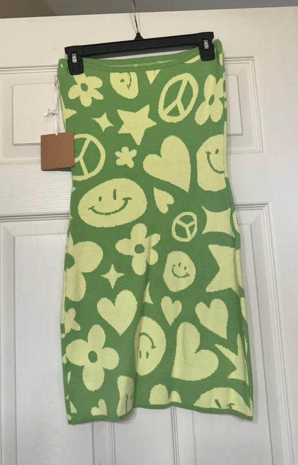 Lane 201 NWT Strapless Green Dress - Image 2