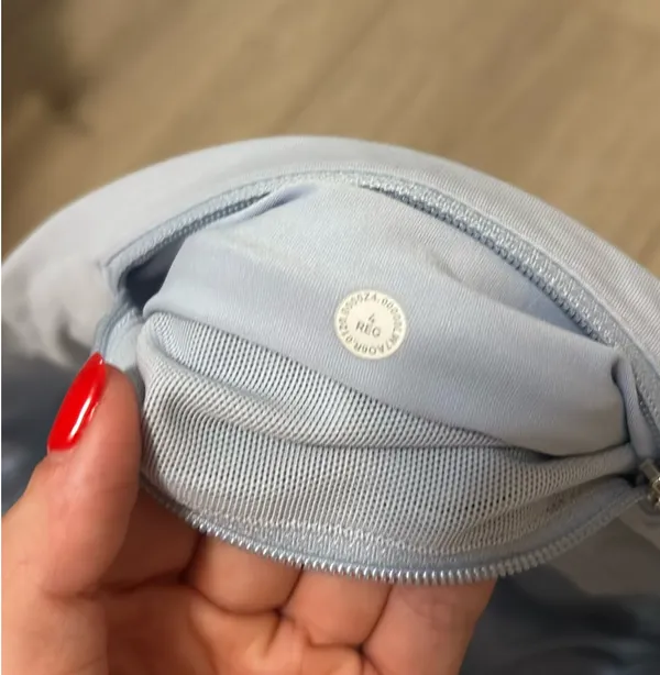 Lululemon Speed Shorts 2.5" - Image 4