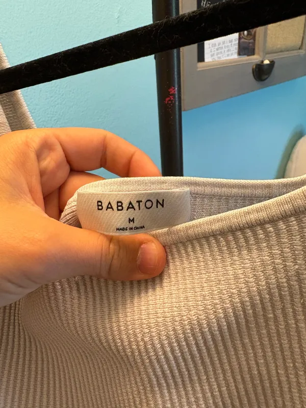 Aritzia Babaton Tank - Image 5