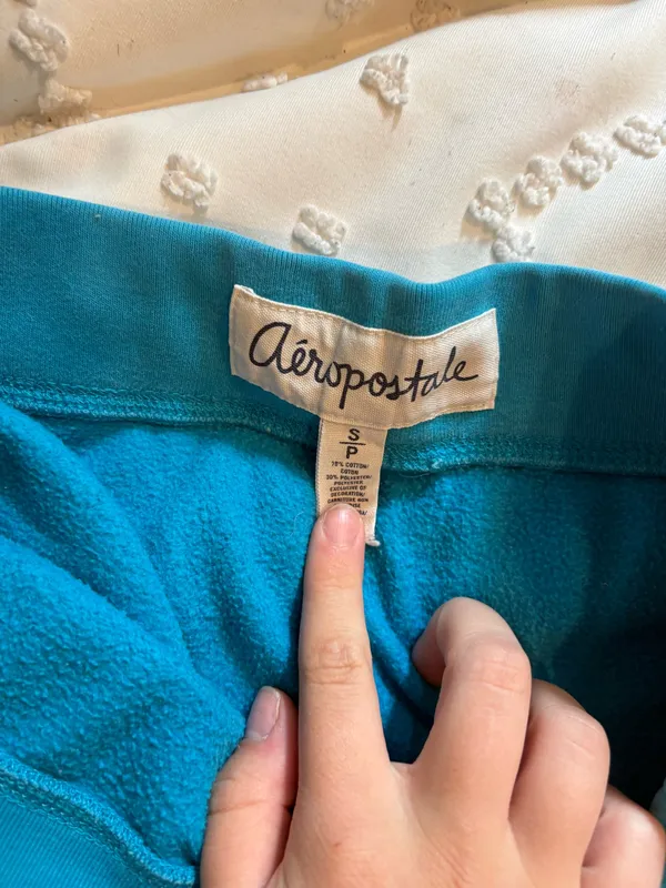 Aeropostale pants - Image 4