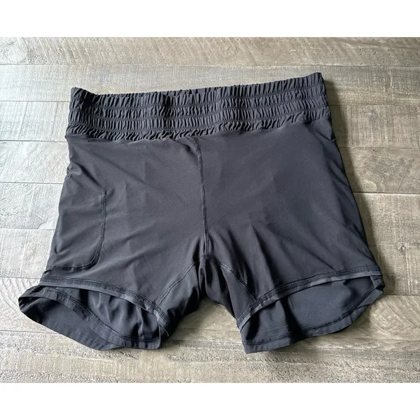 Crane Women's Black high-waisted‎ running shorts Size XL - Image 9