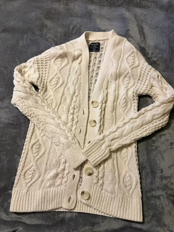 Abercrombie Sweater - Image 2
