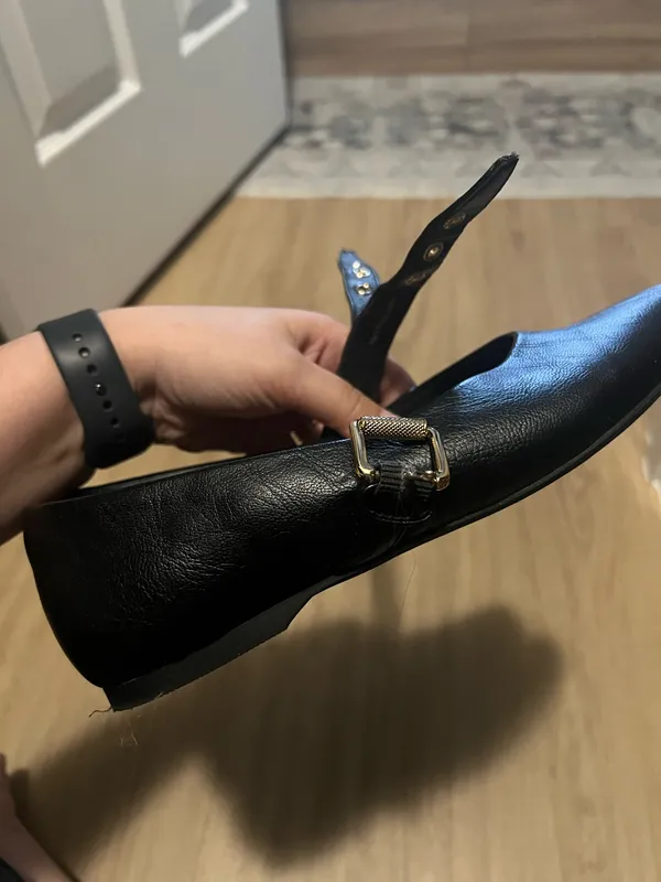 DV by Dolce Vita Flats Black - Image 4