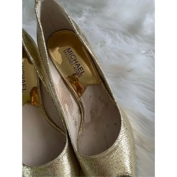 Michael Kors gold heels high heels stiletto size 6 but fits like 6.5 - Image 5