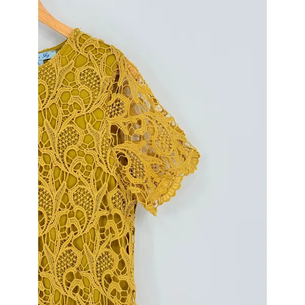 She + Sky‎ Crochet Mini Dress Large Mustard Yellow Floral Lace Shift Boho Retro - Image 4