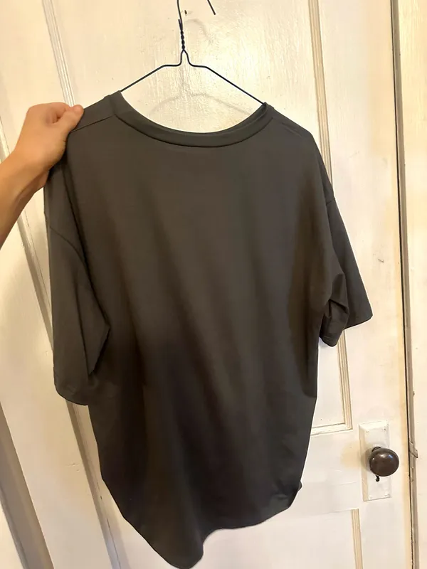 Shein tshirt - Image 4