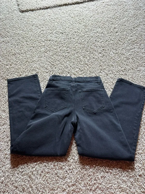 Macy's Black High-Rise Straight Jeans - Image 3