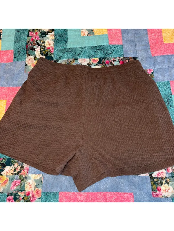 Fabletics Medium $50 Crinkle Knit High Waisted Brown Textured Athletic Shorts - Image 5