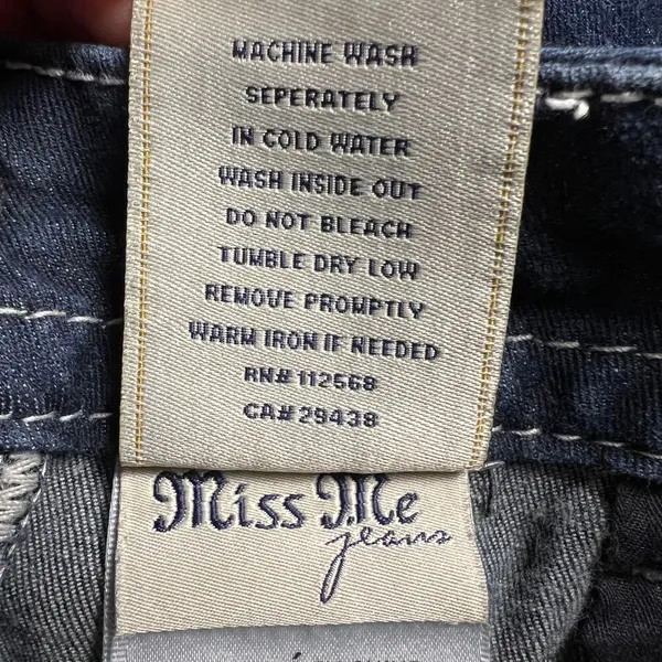 Miss Me Skinny Jeans Dark Wash Embellished Flap Pockets Thick Stitching Size 30 - Image 10
