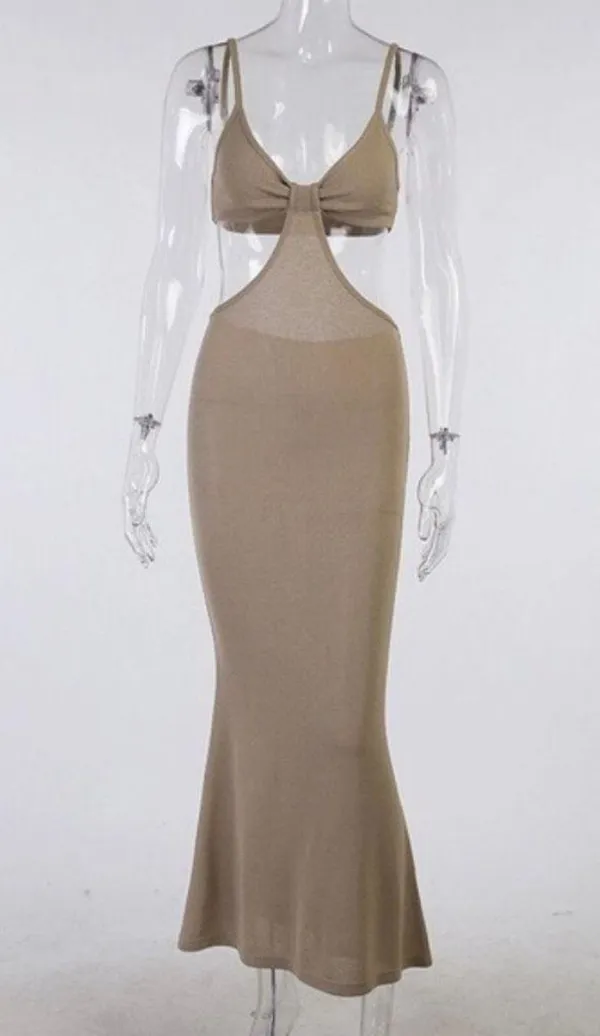 Boutique NEW Tan Knit Cutout Backless Bodycon Maxi Dress - Image 5