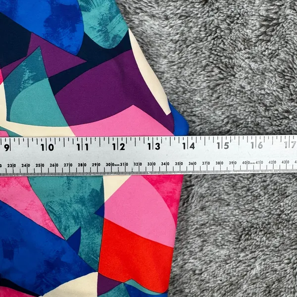 Old Navy Activewear Set Women's Small/Medium Blue Geometric - Image 6