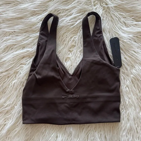 Nike Skims Matte V-Neck Longline Bra Dark Sepia Size XS - Image 5