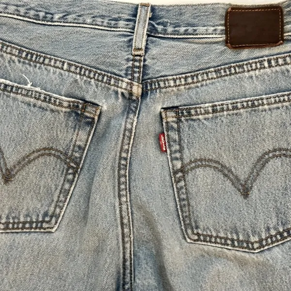 Levi's Wedgie Fit Shredded Straight Women's Jeans - 25 - Image 8