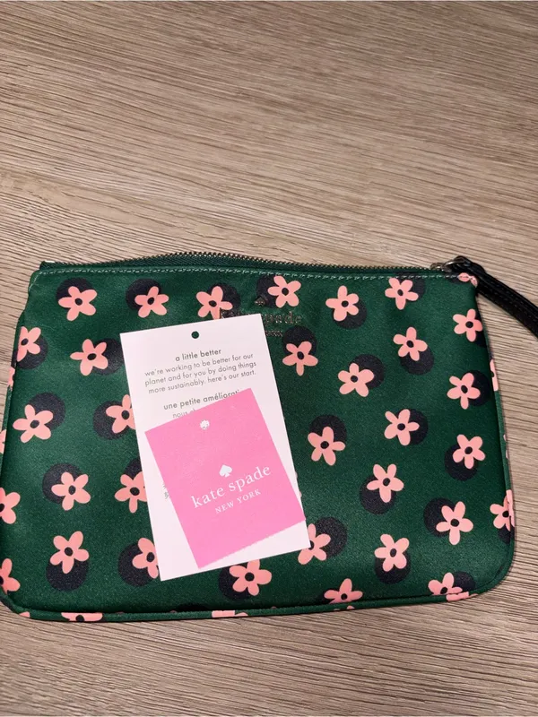 Kate Spade Green Floral Wallet Wristlet NEW - Image 3