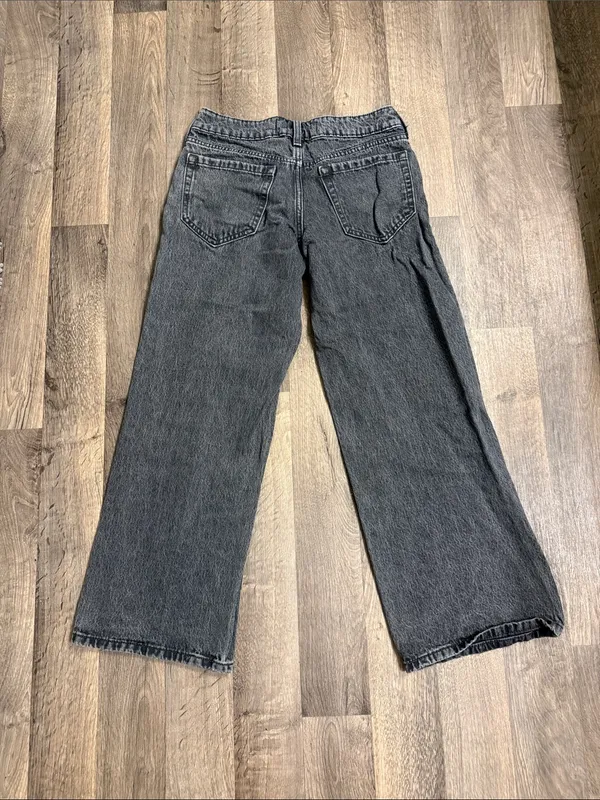 Hollister Women's Gray Wide-Leg Jeans - Image 2