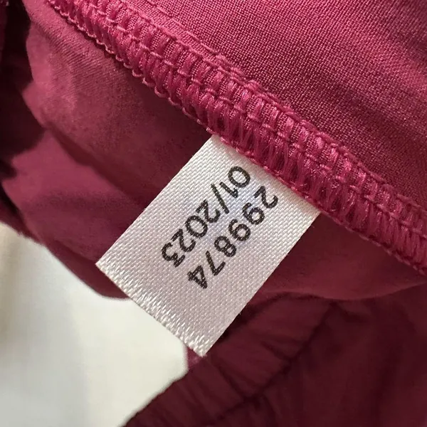 Outdoor Voices Women's Size Medium Pink Lightweight 1/4 Zip Pullover Windbreaker - Image 7