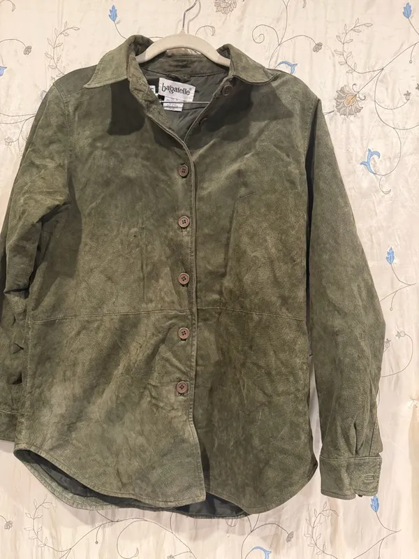 bagatelle Olive Green Suede Button-Front Jacket - Image 3