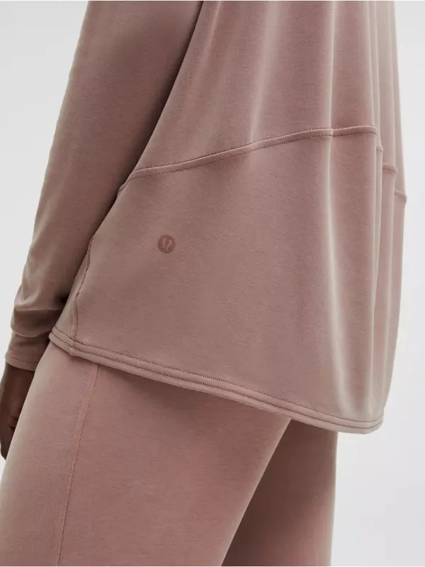 NWT Lululemon Softstreme Off-The-Shoulder Long-Sleeve Shirt relaxed fit size xs - Image 5