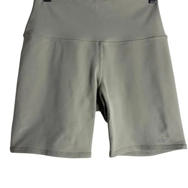 Alo Yoga Airbrush 5” Sage Green High Waist Biker Athletic Workout Shorts S - Image 6