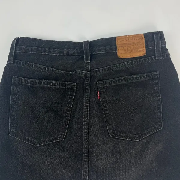 Levi's Deconstructed Mini Skirt Faded Black Frayed Raw Hem Size‎ 26 Women Denim - Image 8