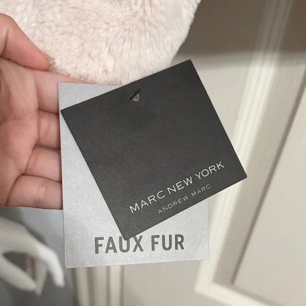 💙💖‎ NWT Andrew Marc New York Faux Fur Jacket - Image 5