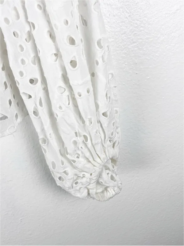 ZARA 100% Cotton White Eyelet Button Long Puff Sleeves Crop Top XL Boho Neutral - Image 6