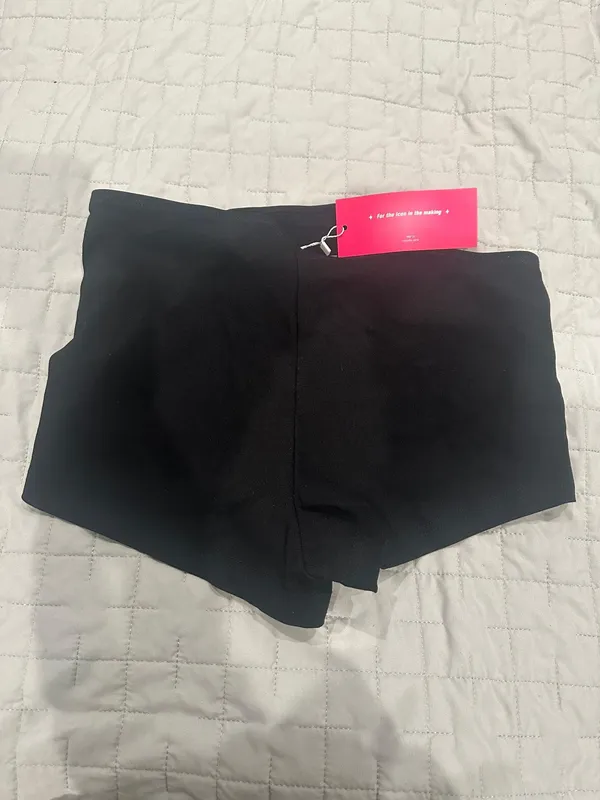 SheIn Booty Shorts - Image 3