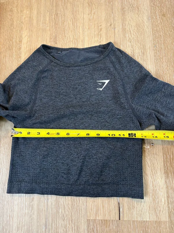 Gymshark Charcoal Grey Cropped Long Sleeve Top - Image 5