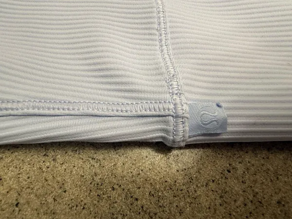 Lululemon Power Pivot Tank Ribbed - Image 4