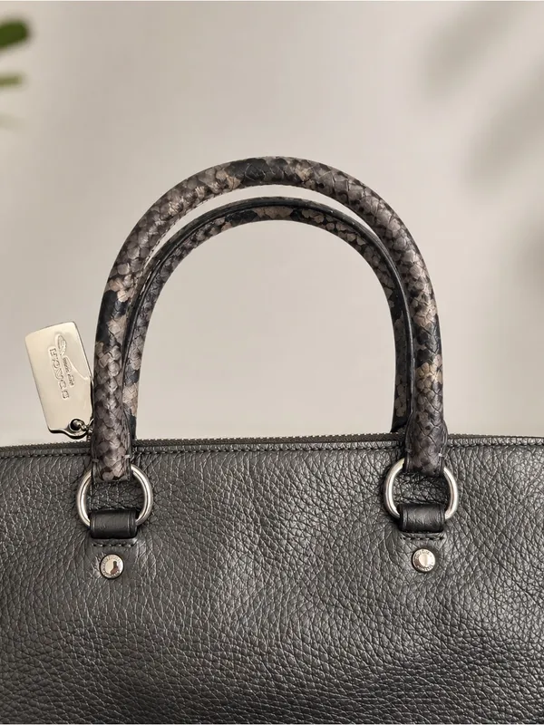 Coach Emma Small Crossbody Satchel Gunmetal Leather Snakeskin Bag Purse EUC - Image 6