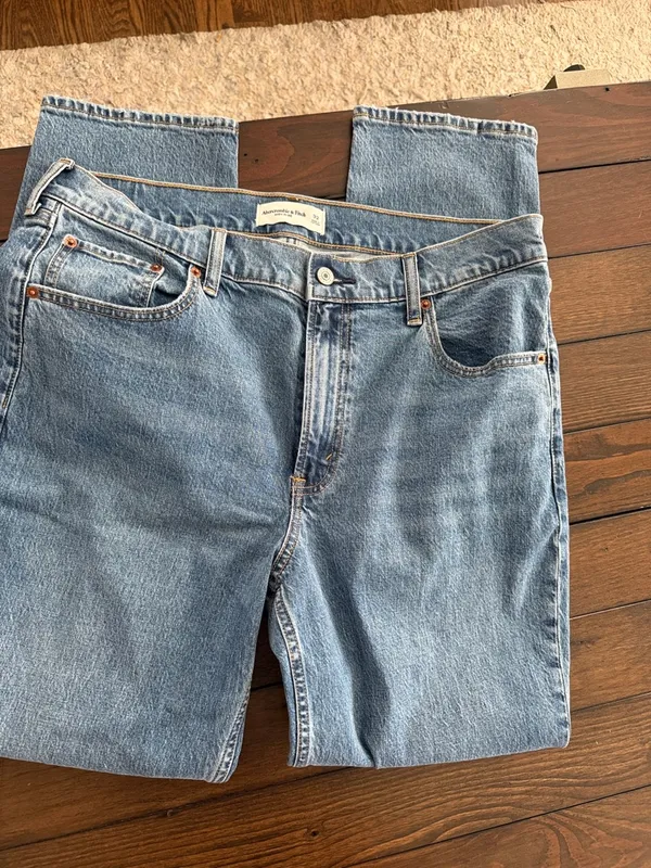 Abercrombie High Rise Straight Leg Jeans Size 32 Women’s Denim Medium Wash - Image 6