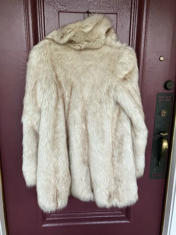 Zara Faux Fur Cost with padded shoulders - Image 6