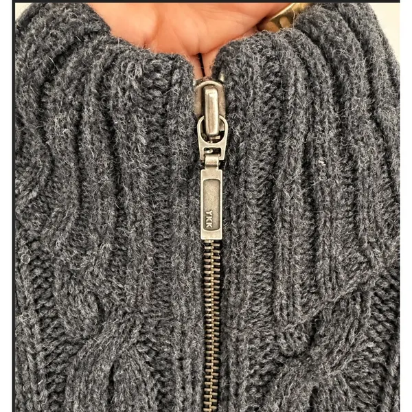 Cherokee Gray Lambswool Blend Cable Knit Full Zip Mock Neck Sweater Sz Medium - Image 4