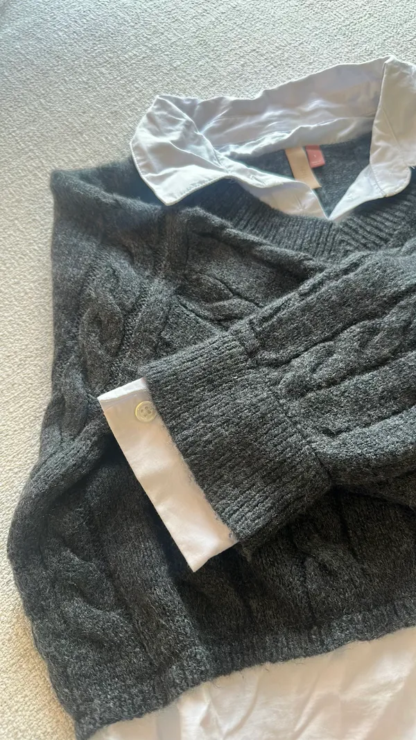 Anthropologie Sweater - Image 6
