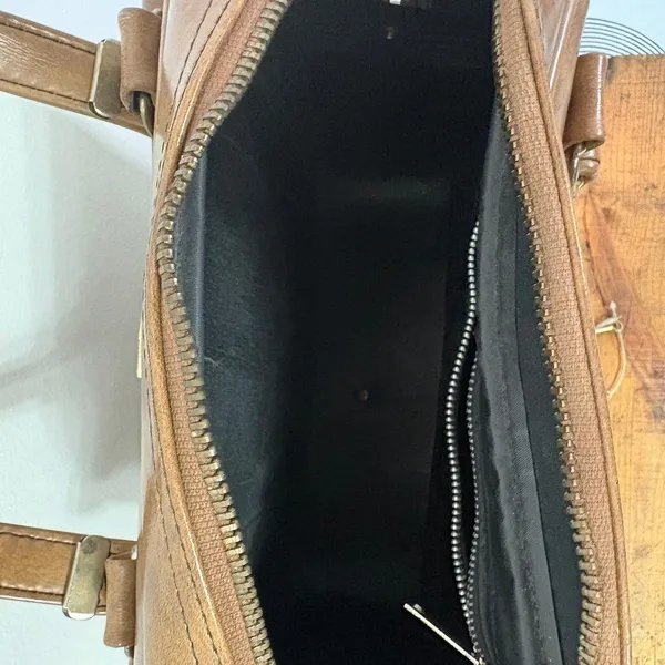 American Vintage Vintage 70s Brown Pilot Airline Bag with Keys - Image 5