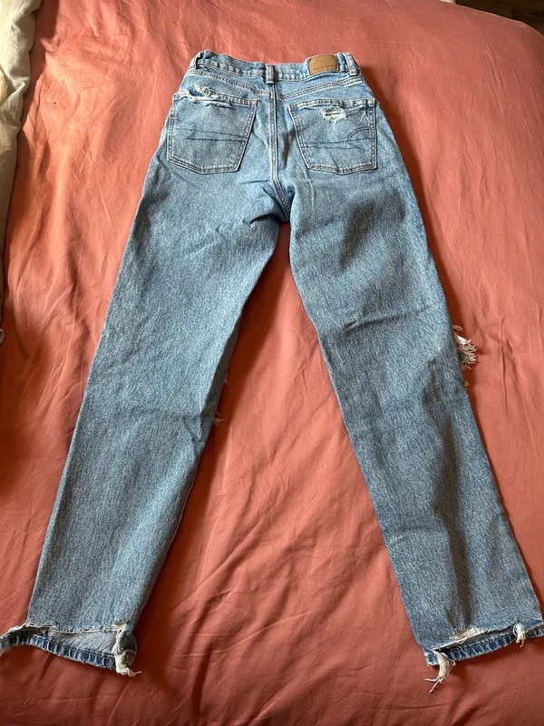 American Eagle Jeans - Image 2