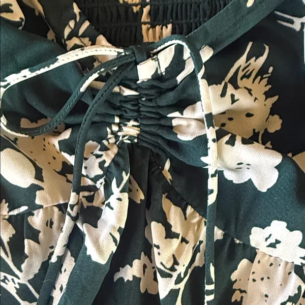 Abercrombie & Fitch Dark Green Floral Square-Neck Peplum Blouse - Image 7