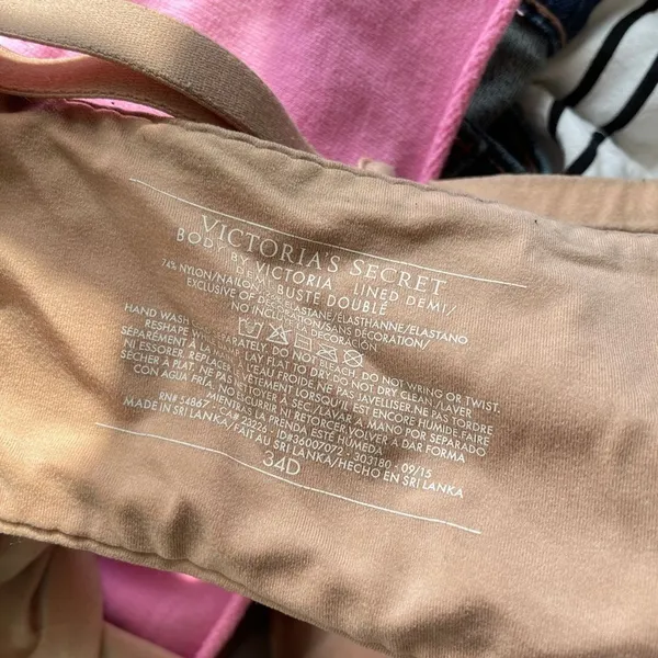 Victoria’s secret nude bra - Image 2