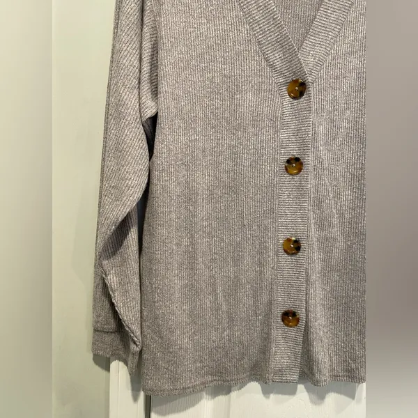 NWOT Open Edit Size S Oversized gray Ribbed Knit Button Front Cardigan Sweater - Image 4