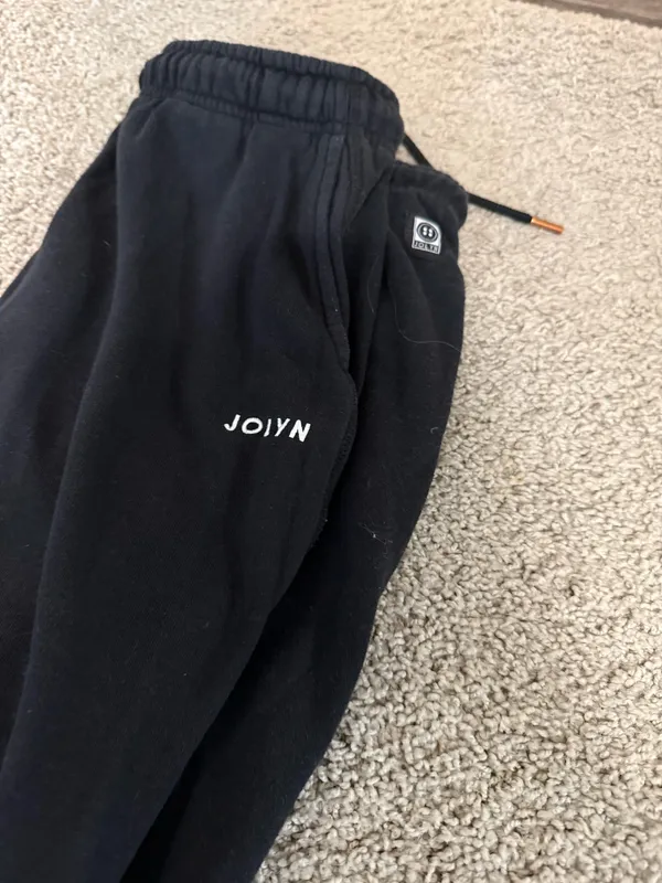 JOLYN Sweatpants Black - Image 3