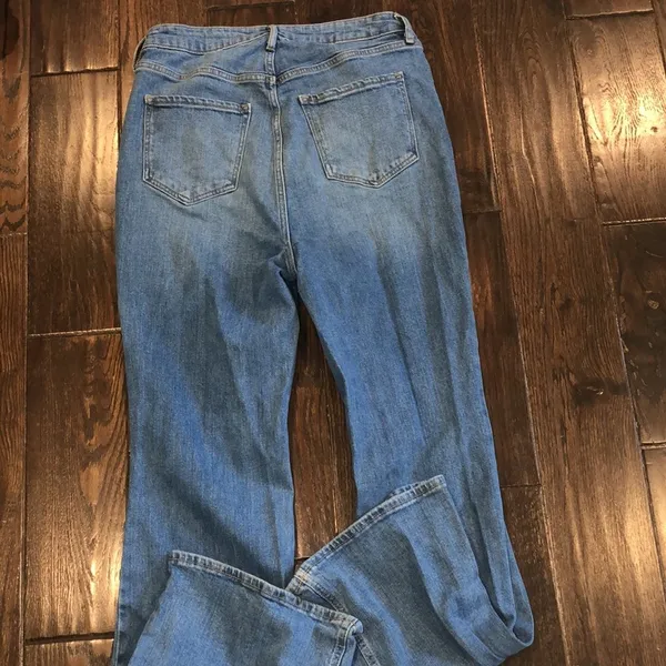 Old navy higher high rise flare jeans size 10 - Image 6