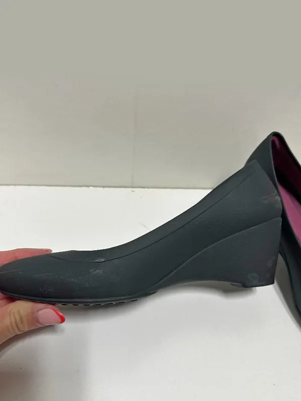 Crocs Lina Wedge Pump - Image 7