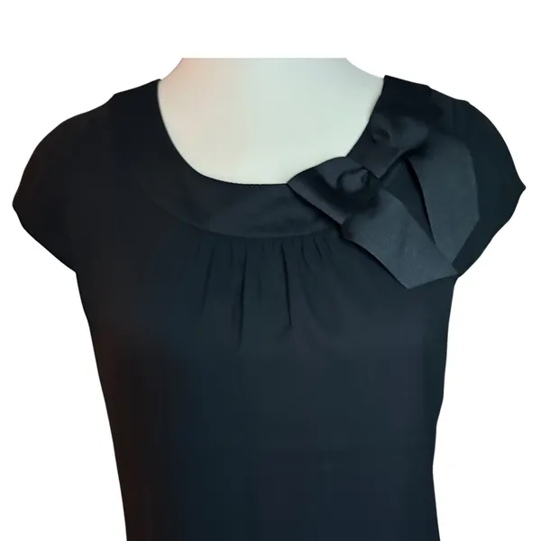 H&M Women Black Bow Accent Sleeveless Shift‎ Dress Size 6 LBD Cocktail Formal - Image 2