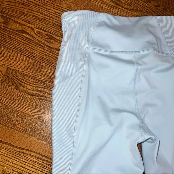 All In Motion Target Brand Yoga Pants / Leggings w/ pockets - Image 6