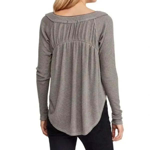 The North Face Free People Must Have Henley Knit Top Size Medium - Image 2