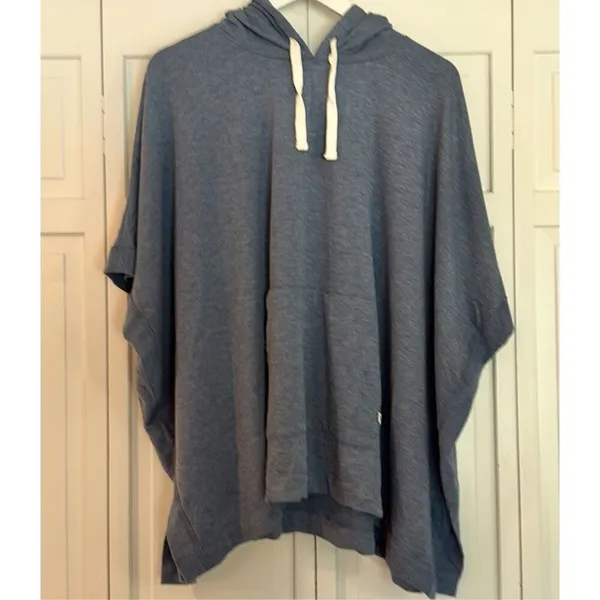 Koolabura by Ugg blue hooded poncho hooded pullover topper L - Image 3