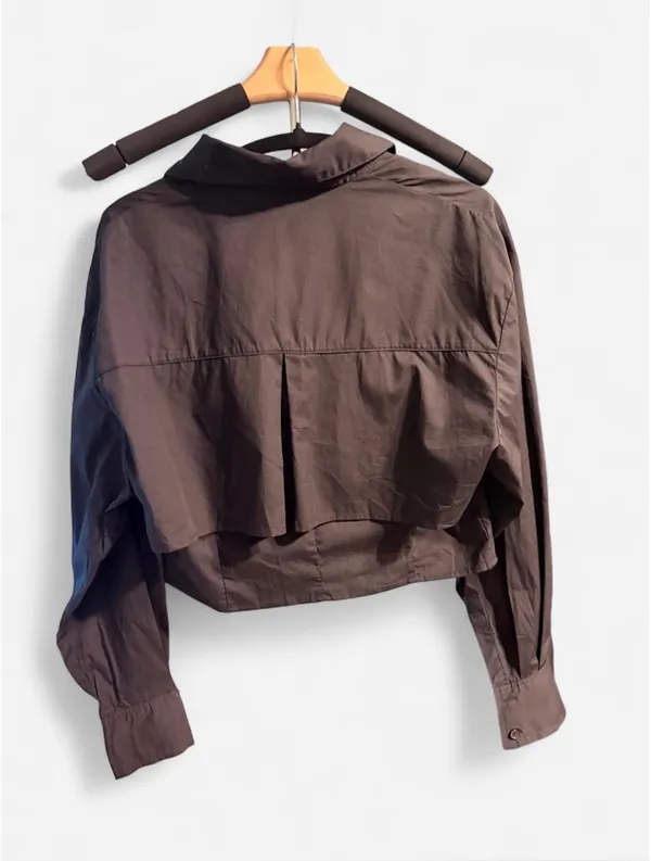 Commence Black semi-crop Top - Image 3